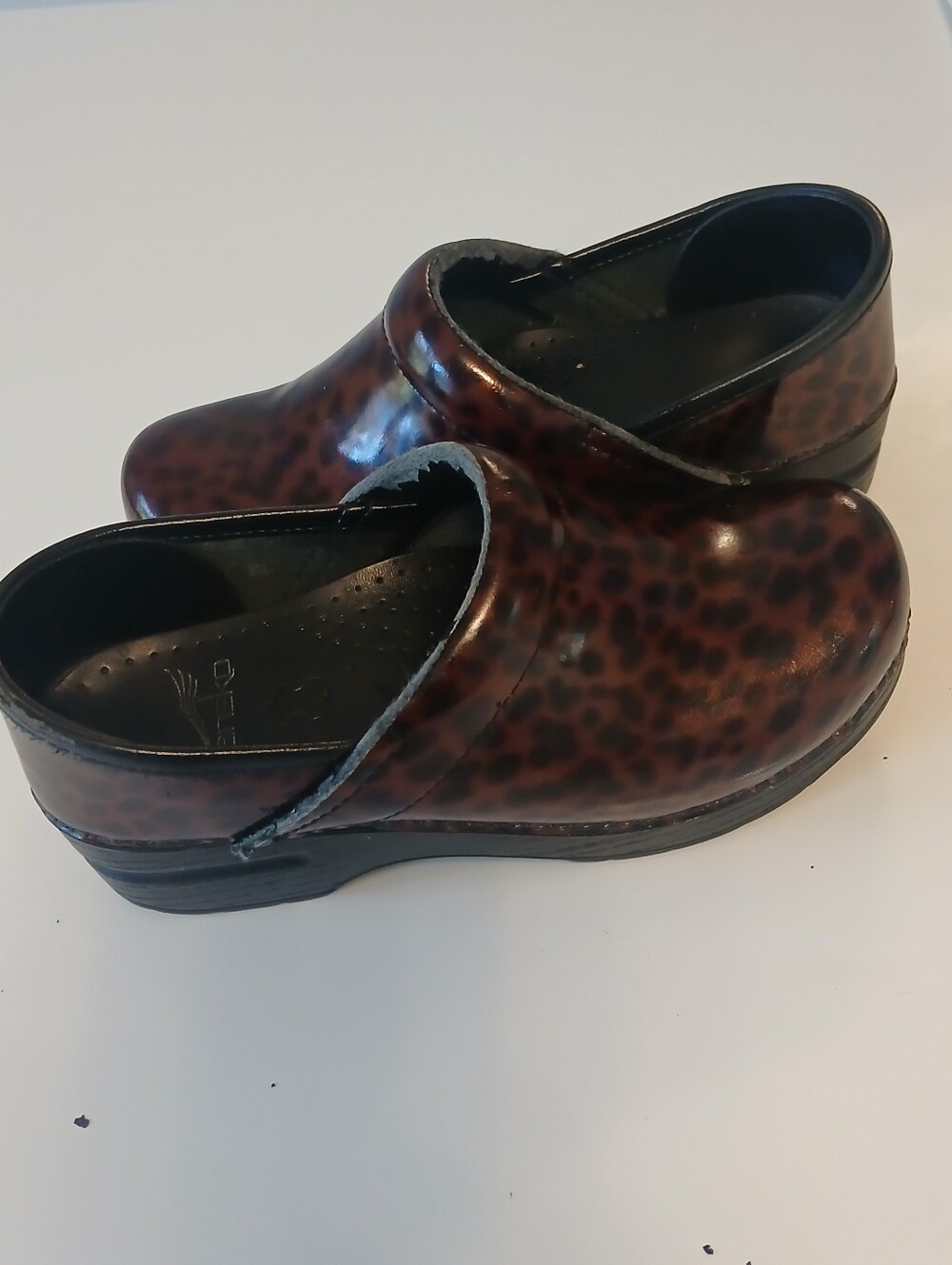 Dansko Professional Women's Leopard Tortoise Patent Leather Clog Size 36 Us 5.5